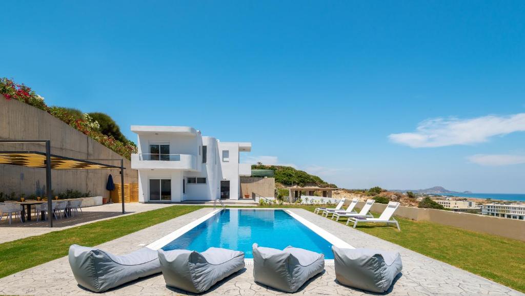 Hill & Sea View Villas room 1